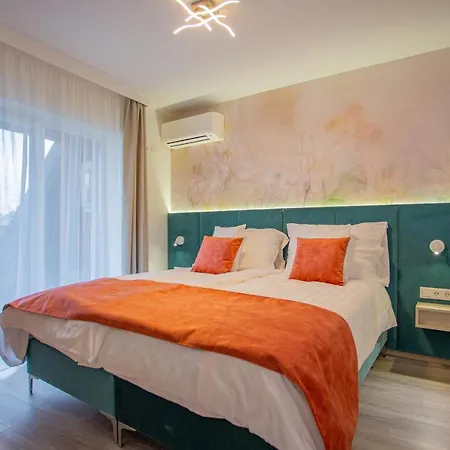 Viktoria Apartment