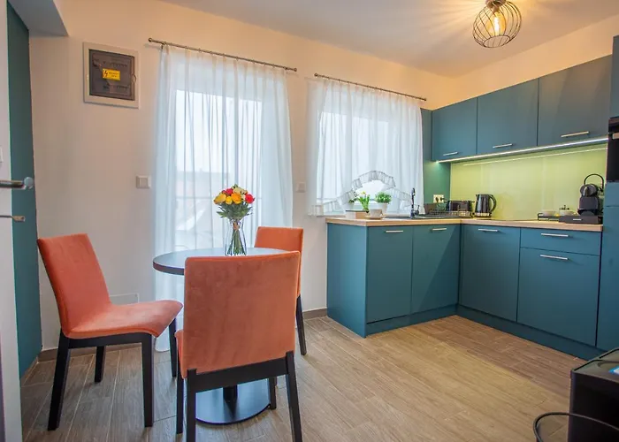Viktoria Apartament *